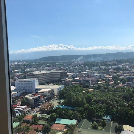 Appartamento Avida Towers Davao City Esterno foto